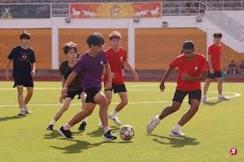 英超名宿罗比-萨维奇首次执教，带队在英格兰第7级联赛夺冠升级